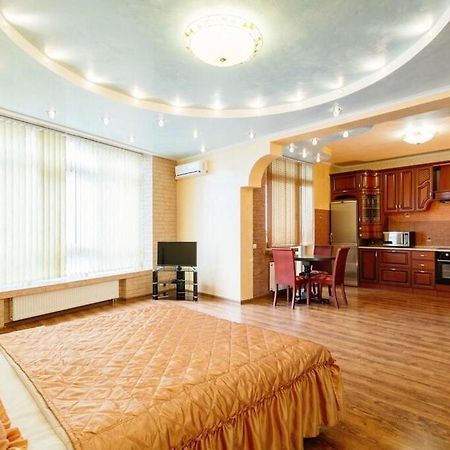 Vip Апартаменти З Видом На Озеро Kiew Exterior foto