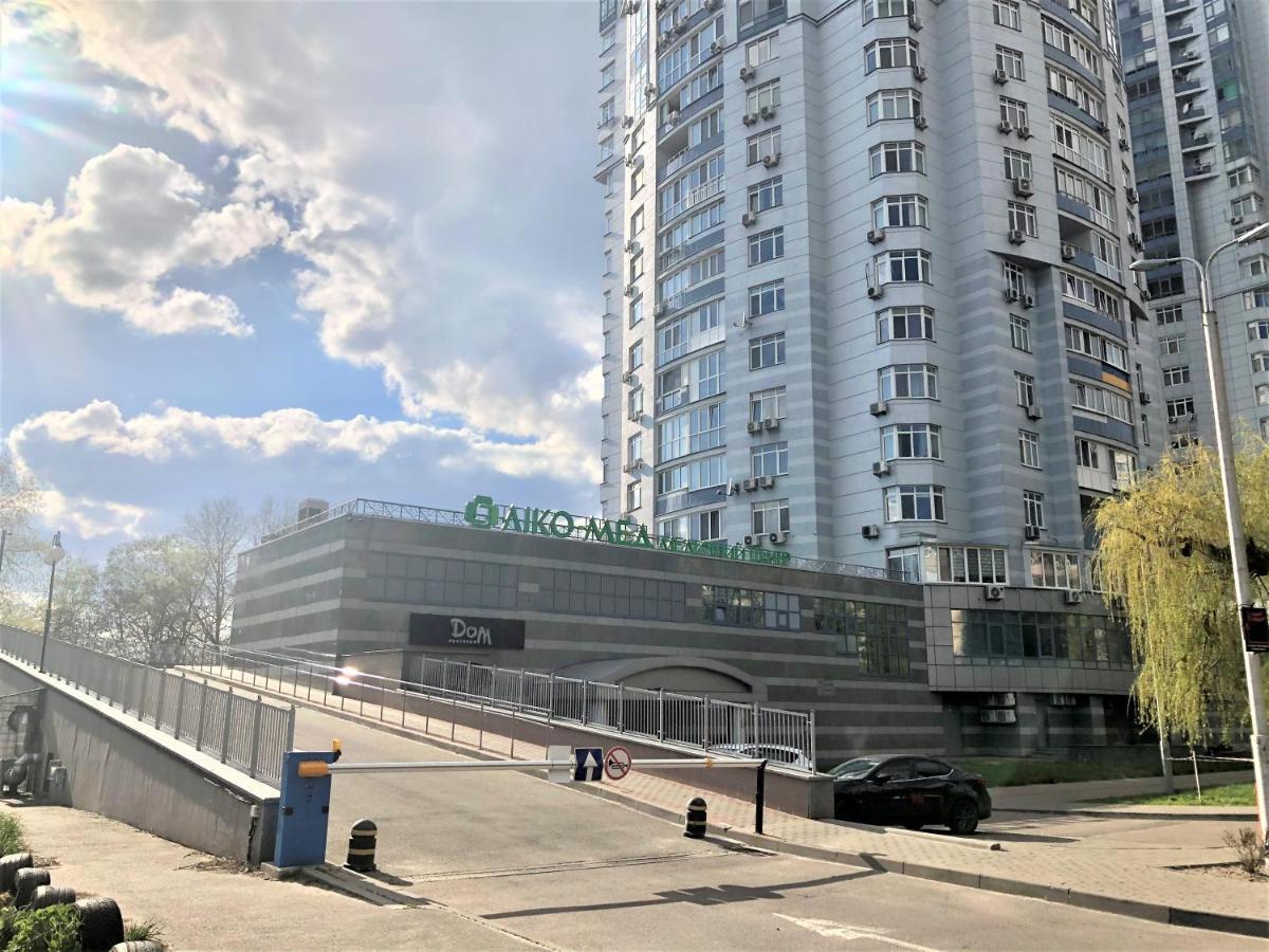 Vip Апартаменти З Видом На Озеро Kiew Exterior foto