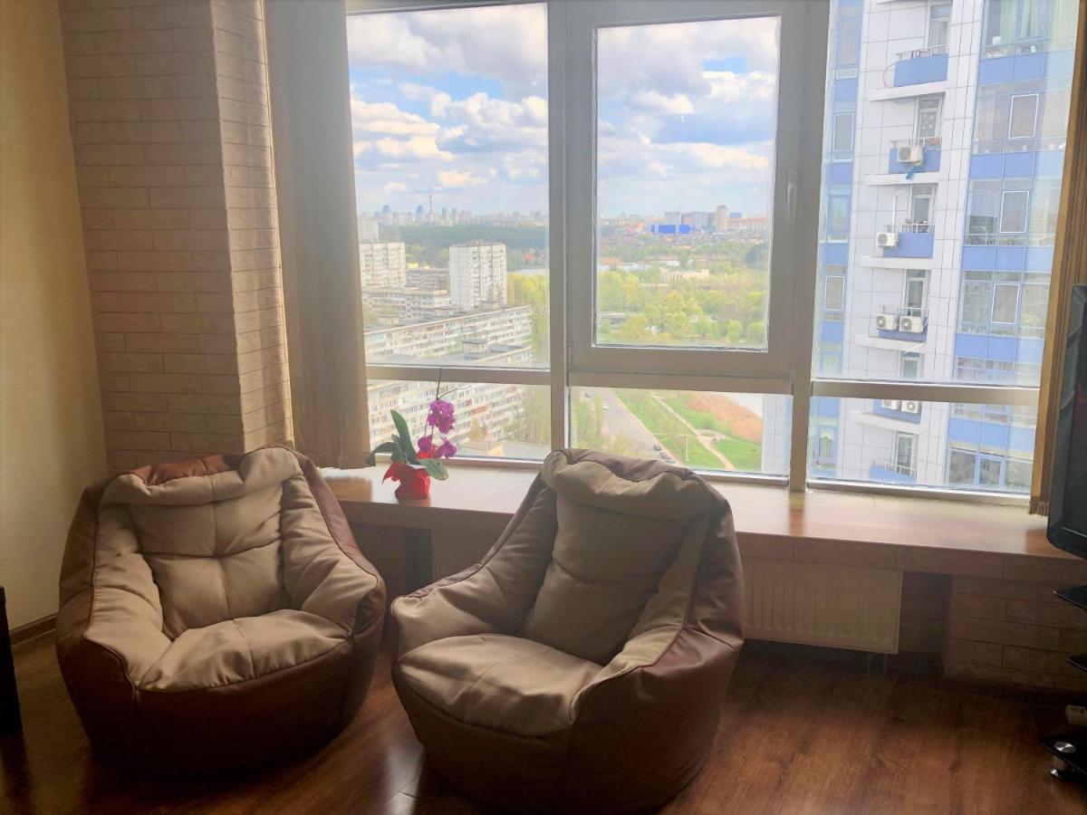 Vip Апартаменти З Видом На Озеро Kiew Exterior foto