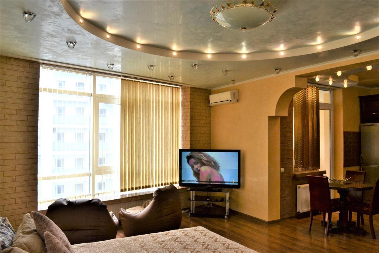 Vip Апартаменти З Видом На Озеро Kiew Exterior foto