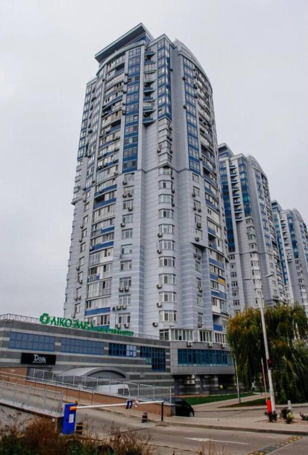 Vip Апартаменти З Видом На Озеро Kiew Exterior foto